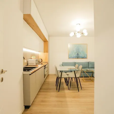 Miku Apartment-premium 2bd At Wilson Square