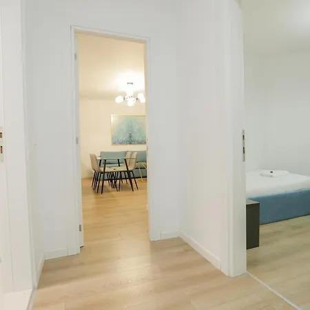 Miku Apartment-premium 2bd At Wilson Square * 티라나
